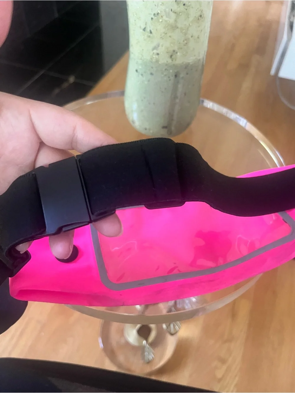 Hot Pink Universal Running waist bag/fanny pack with Clear Touch Window